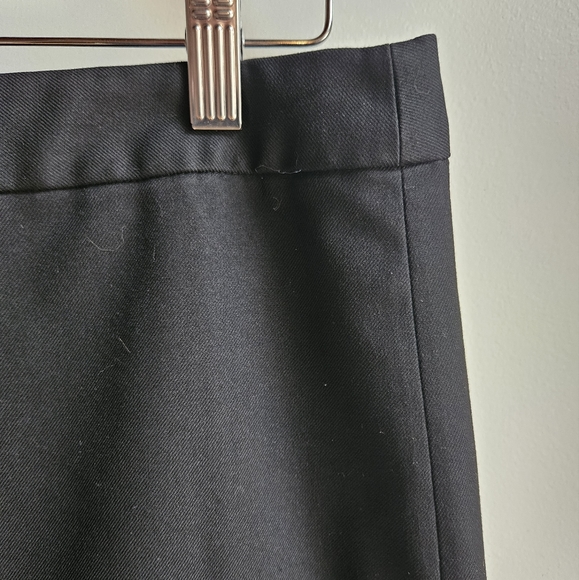 Banana Republic Knee-Length Skirt in Women's Size 12 - Picture 4 of 12